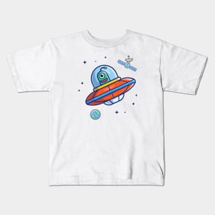 Alien spaceship flying in space cartoon Kids T-Shirt